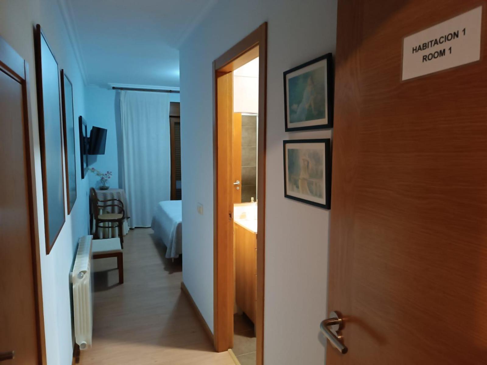 Rooms Peregrinos A Casa Alicia Rosal Exterior foto